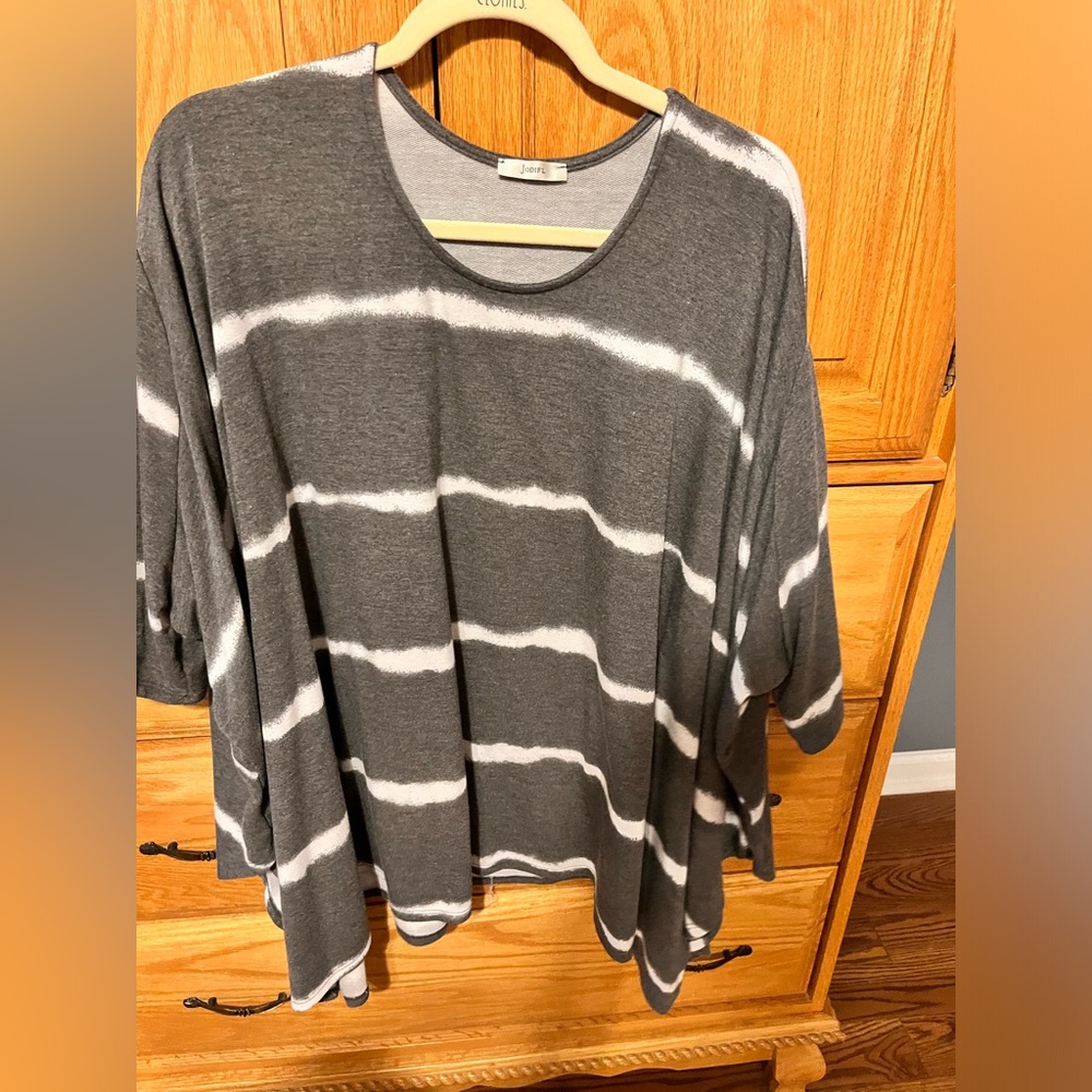 Women’s tunic Gray